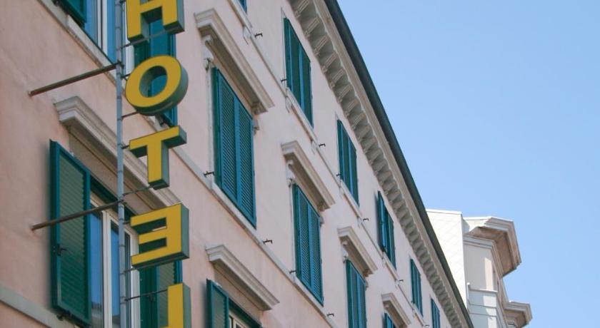 Hotel Italia