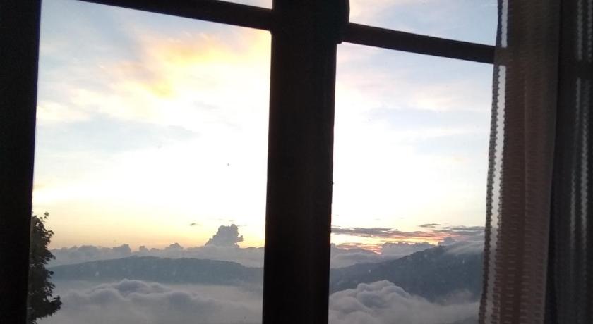 Sherpa Residency and Farmhouse photo