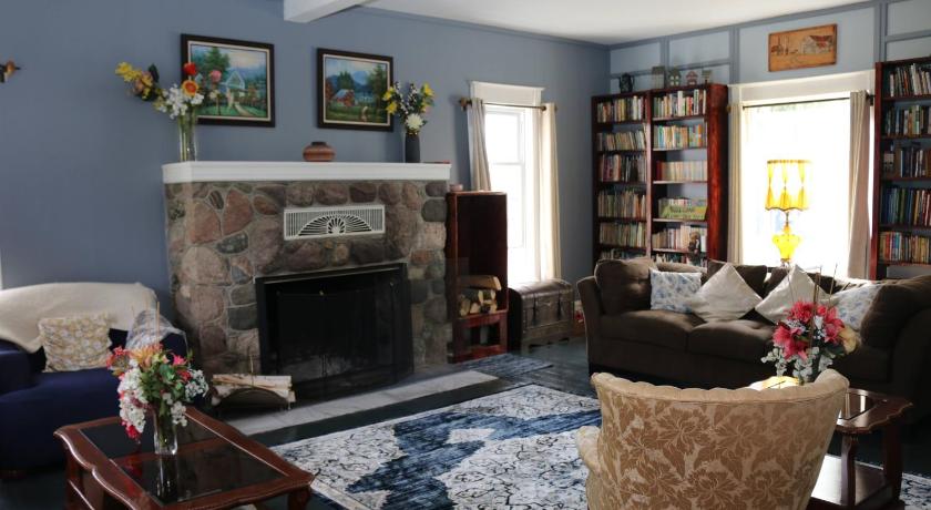 スタンノウッド LOJ BNB 宿泊施設 プール