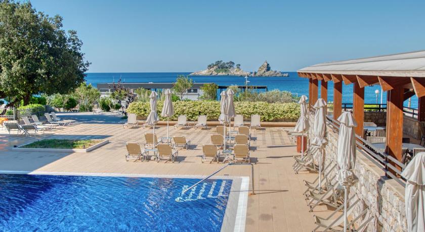Hotel Palas — Hotel in Petrovac