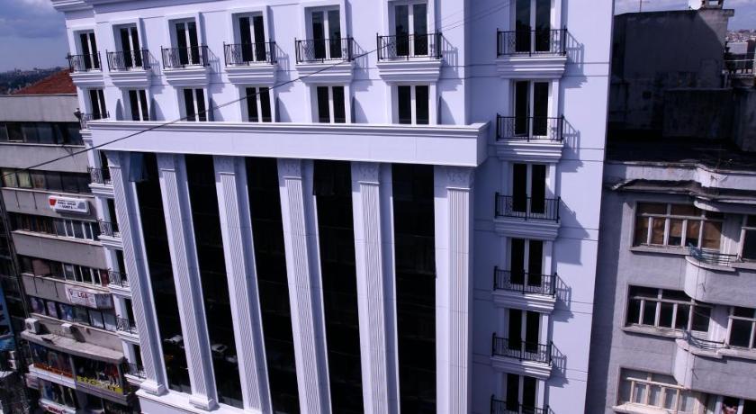 Istanbul Royal Hotel