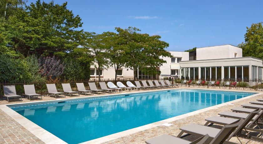 Les Nomades Beaune — Hotel in Beaune