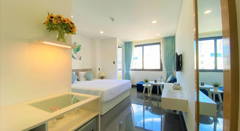 Olivia Hotel and Apartment photo