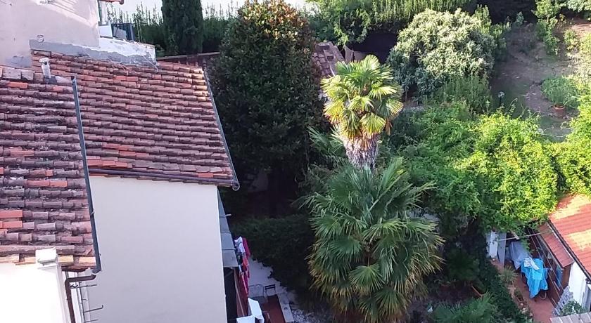 Apartment Garden Florence — Hotel in Florence
