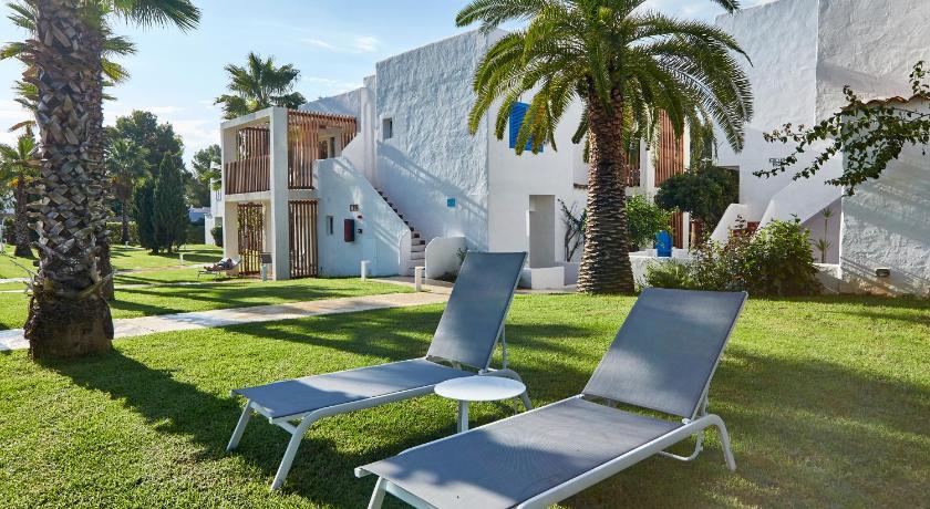Cala Llenya Resort Ibiza