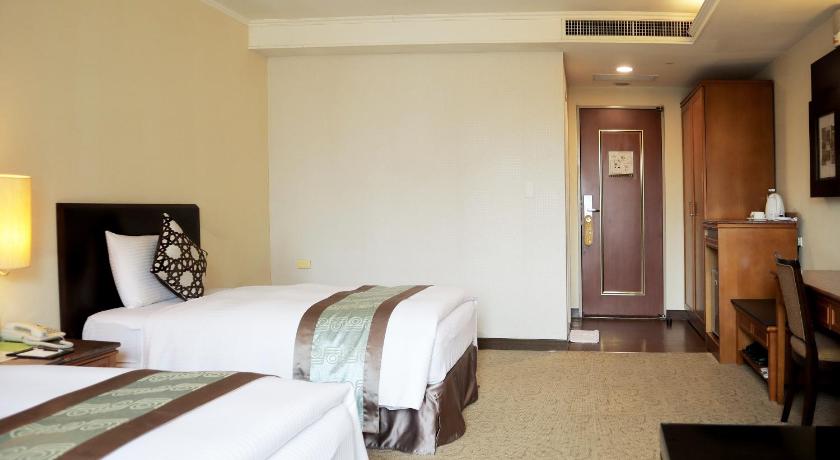 Image of Standard Twin Room 6