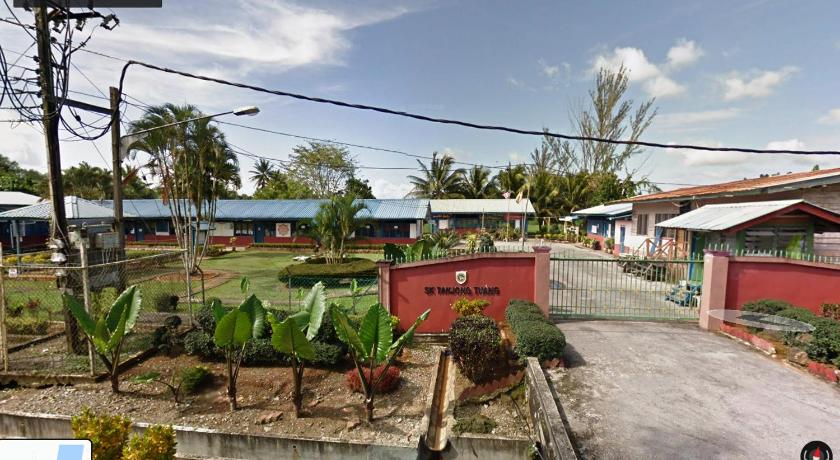 Haji Ineng Homestay- Guest House photo