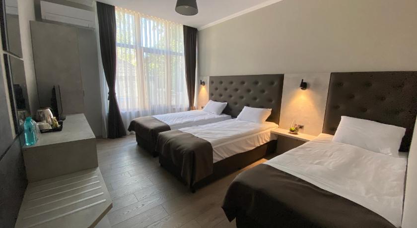 Comfort Guest Rooms