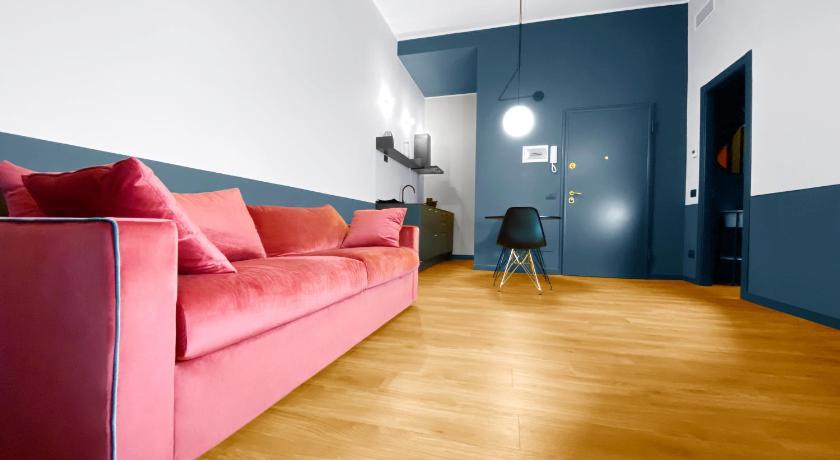 BNB Capital Milano Central Station - Red photo