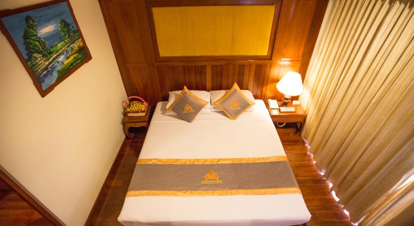 Image of Superior Room 12