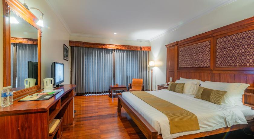Image of Deluxe Family Room 14