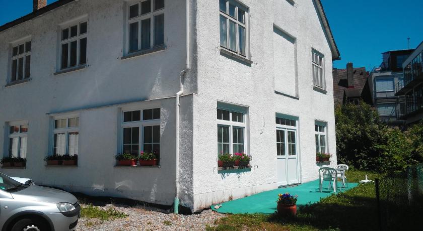 Ferienwohnungen am Uferpark Blaser
