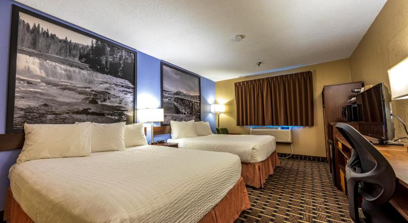 Super 8 By Wyndham Kamloops Bc