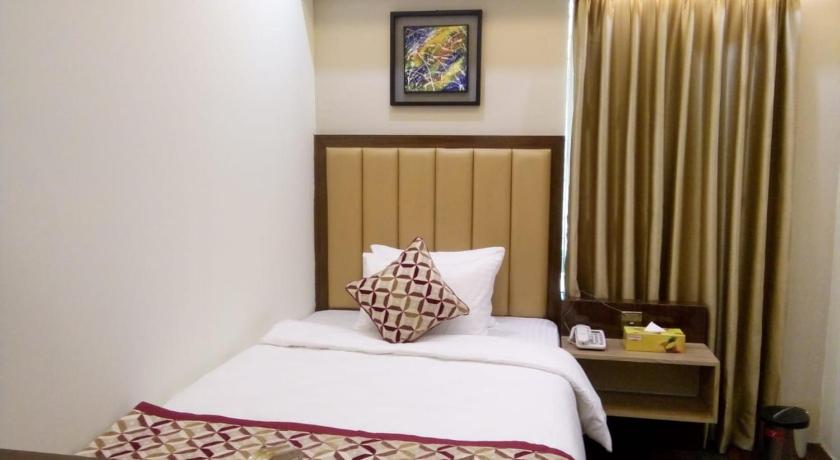Royal Inn Dhaka photo
