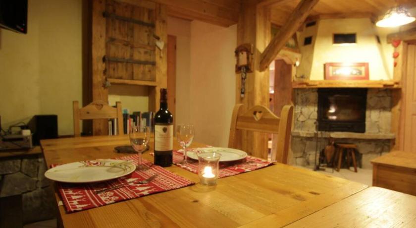 appartement cozy dans chalet 6 pers voiture 4 roues motrice a dispo