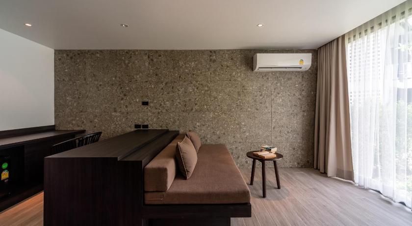 Image of Family Room 4