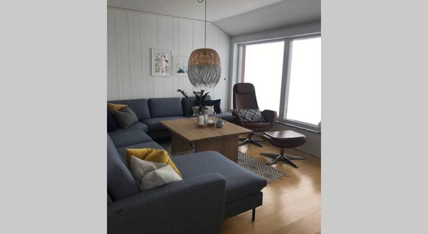 4 bedrooms apartment at Riksgransen — Hotel in Abisko