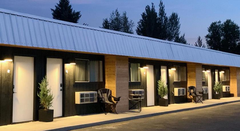 Outdoors Inn photo
