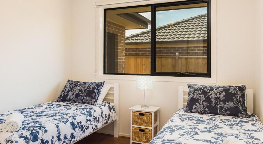 Cosy on Currawong photo
