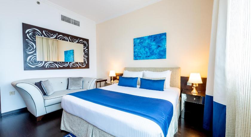 Image of Executive Studio 7