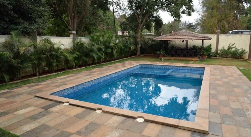6BHK Luxurious VIlla photo