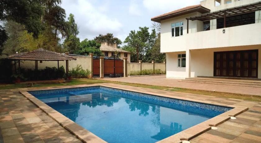6BHK Luxurious VIlla photo