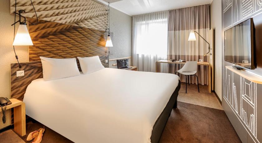 Ibis Berlin Mitte Hotel Deals Photos Reviews