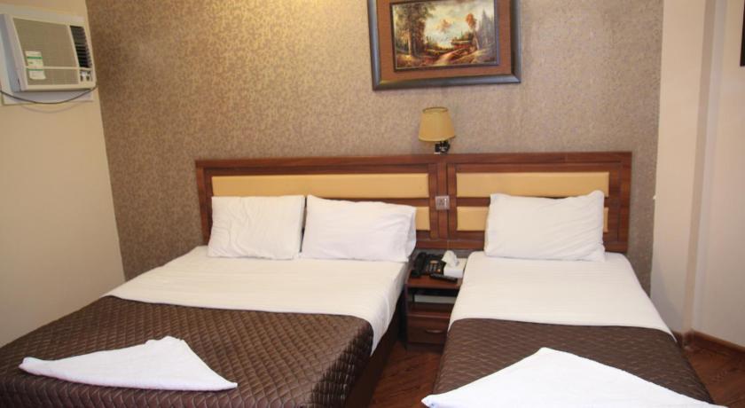Image of Family Room 3