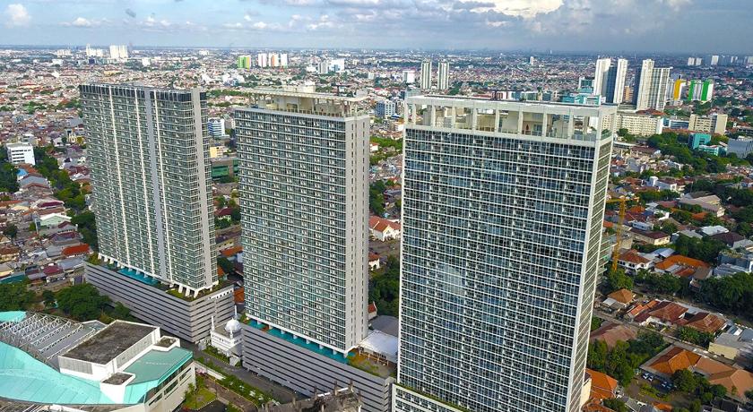 Menteng Park Exclusive Emerald photo