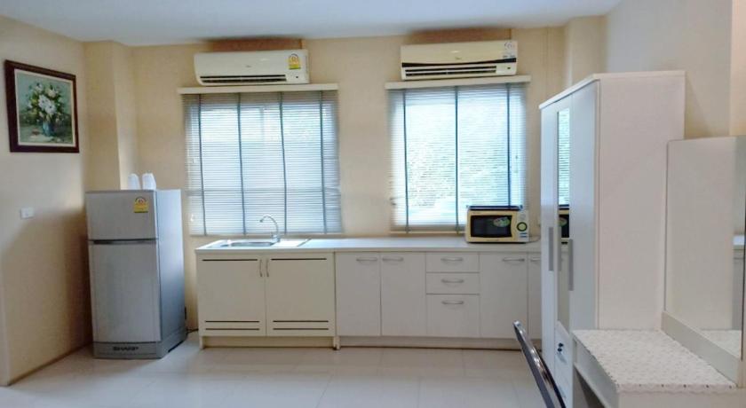 Chachoengsao V Verve Service Apartment Hotel 3-Star Hotel room