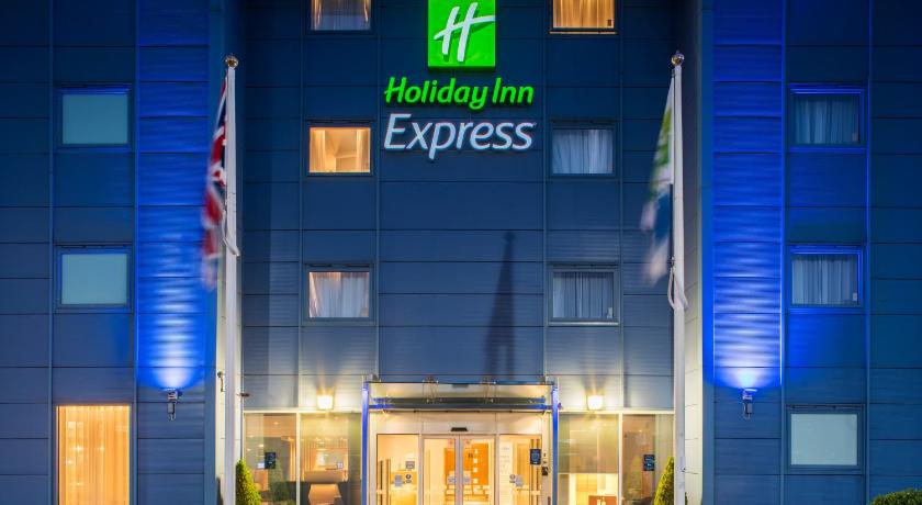 Holiday Inn Express Oxford Kassam Stadium