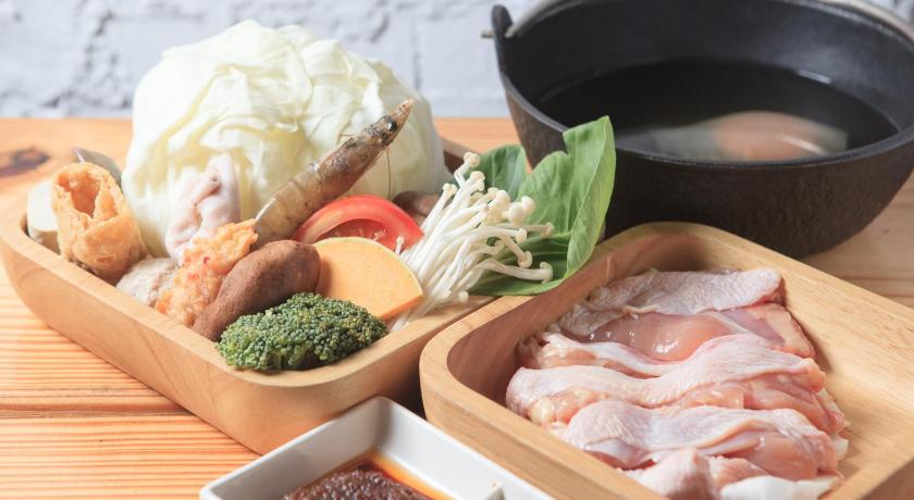 Image of Standard Chalet 10