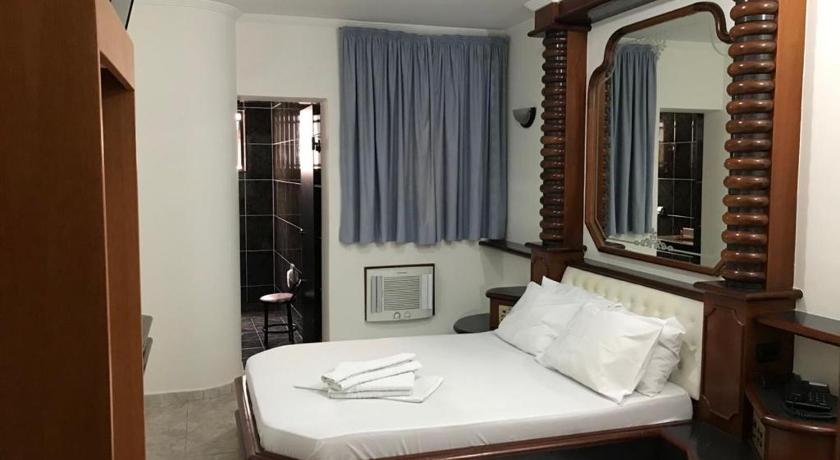 Paissandu Palace Hotel - Proximo as ruas 25 de Marco, Sta Ifigenia e regioes do Bras e Bom Retiro photo