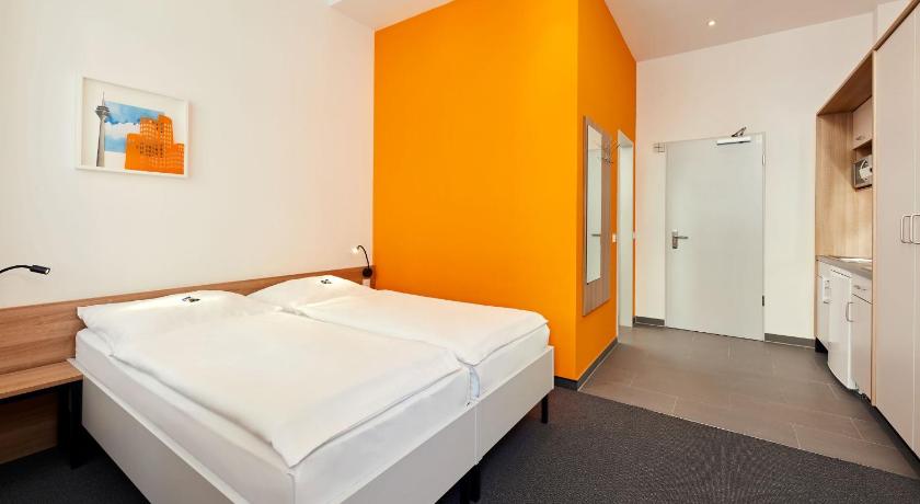 タウンハウス デュッセルドルフ Townhouse Dusseldorf デュッセルドルフ の宿泊プラン 料金一覧 格安予約 タウンハウス デュッセルドルフ Townhouse Dusseldorf デュッセルドルフ の宿泊プラン 料金一覧 格安予約