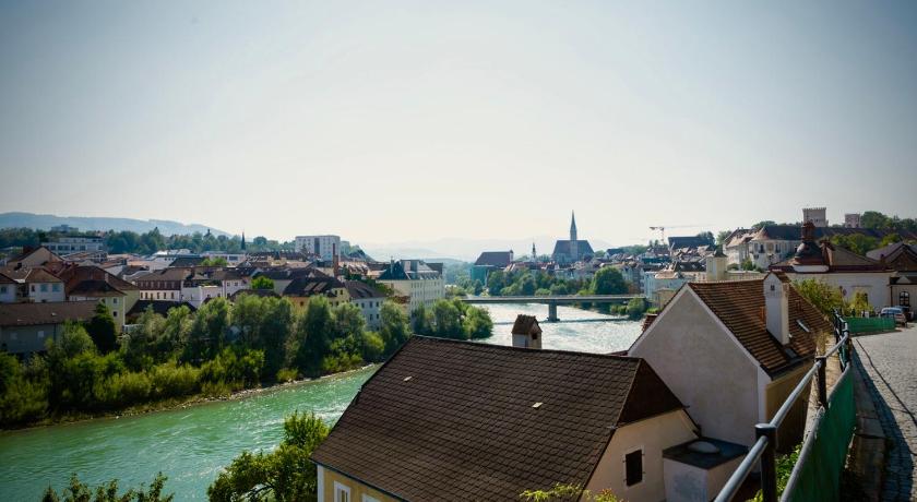 Steyr City Apartment mit 2 Schlafzimmer photo
