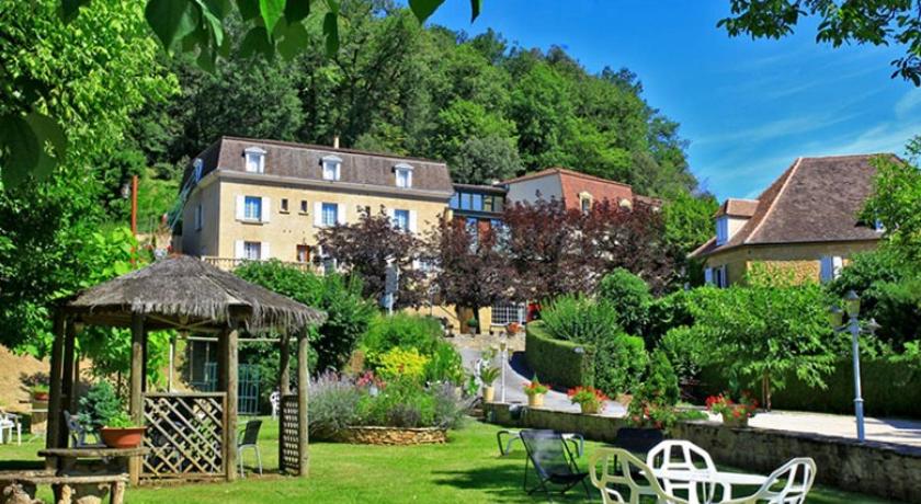 Hotel Restaurant Plaisance-Piscine couverte et chauffee- Proche Sarlat-