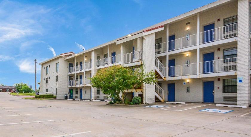 Econo Lodge photo