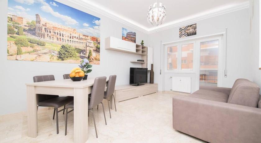 Apartment Viale degli Ammiragli