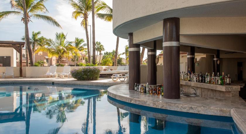 Park Royal Homestay Los Cabos