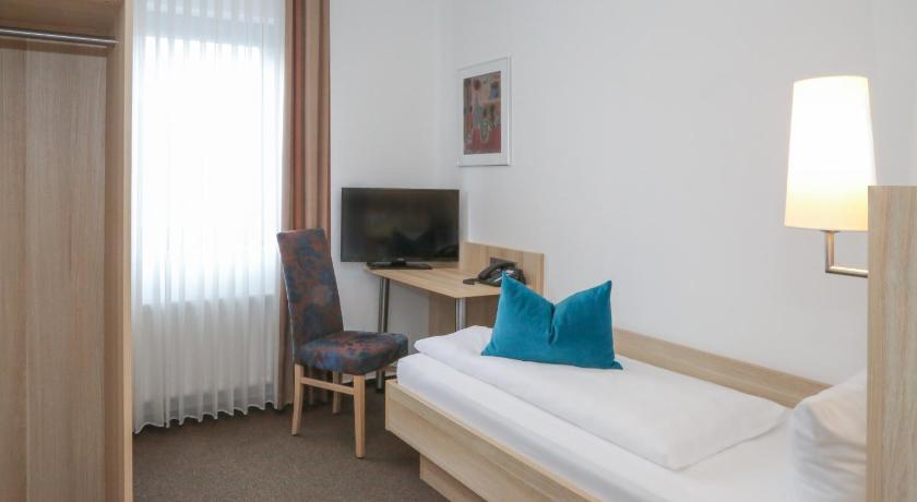 Hotel am Wasserfall photo