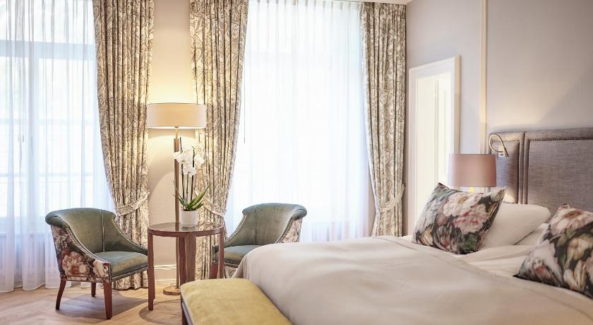 Image of Superior Double Room 4