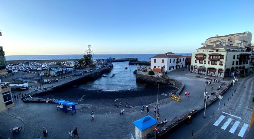 Sunset Marina Puerto photo