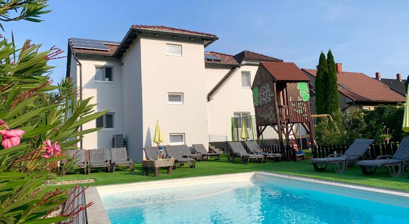 Mese Panzió Zalakaros - image 13