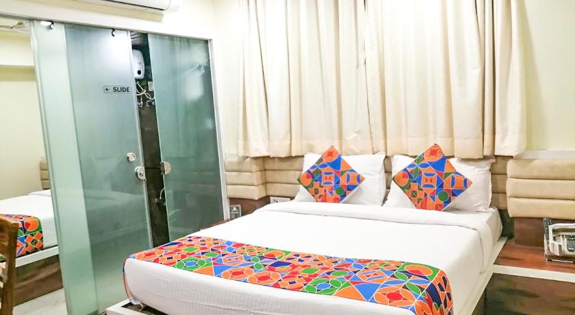 Hotel Radana photo