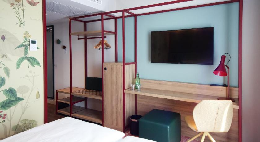 Ibis Styles Klagenfurt Am Woerthersee photo