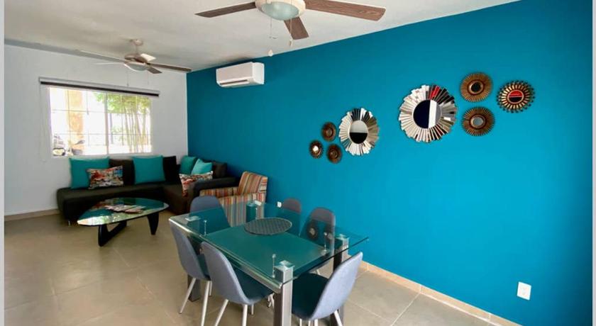 Casa 379 Selvanova by Rentalos — Hotel in Playa Del Carmen