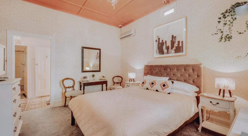 Genesta House photo
