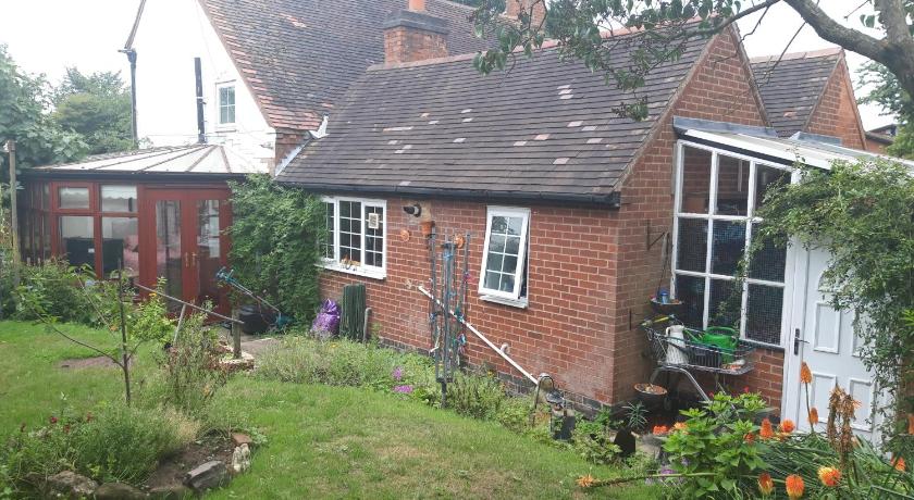 rosedale cottage photo