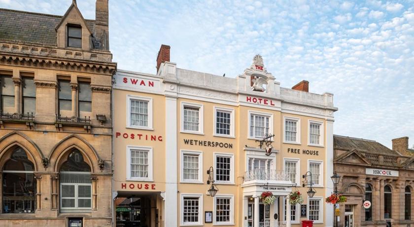 The Swan Hotel Wetherspoon — Hotel in Leighton Buzzard