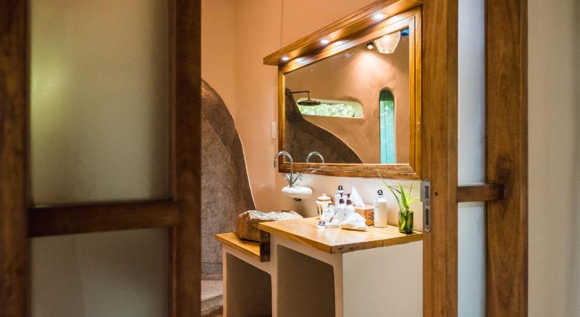 Lemala Wildwaters Lodge photo
